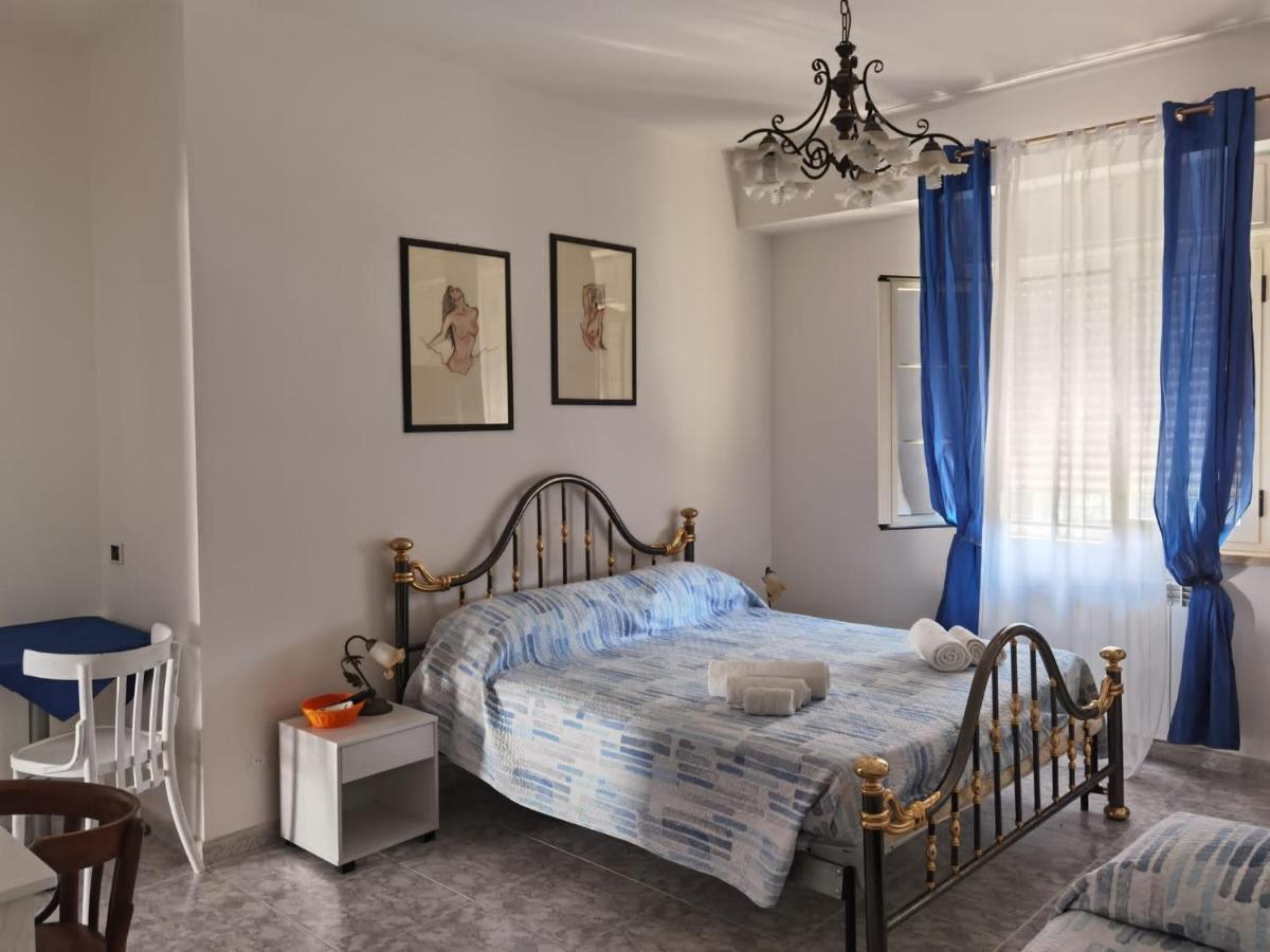 Rosy House Bed & Breakfast Scalea Exterior photo